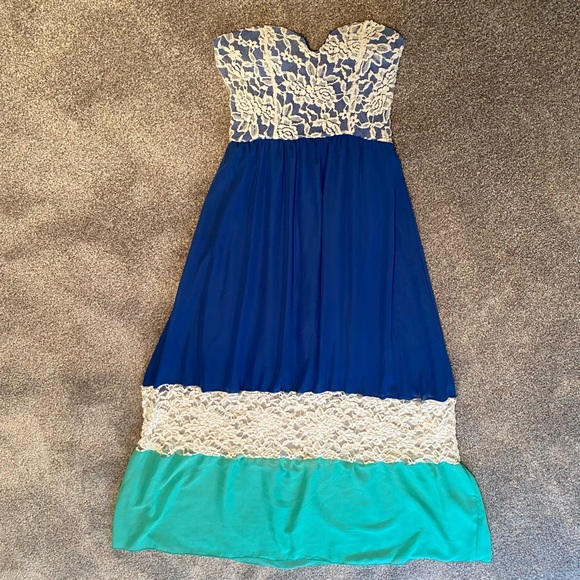 Kate Collection Colorblock Lace Maxi Dress size Medium - Picture 5 of 6
